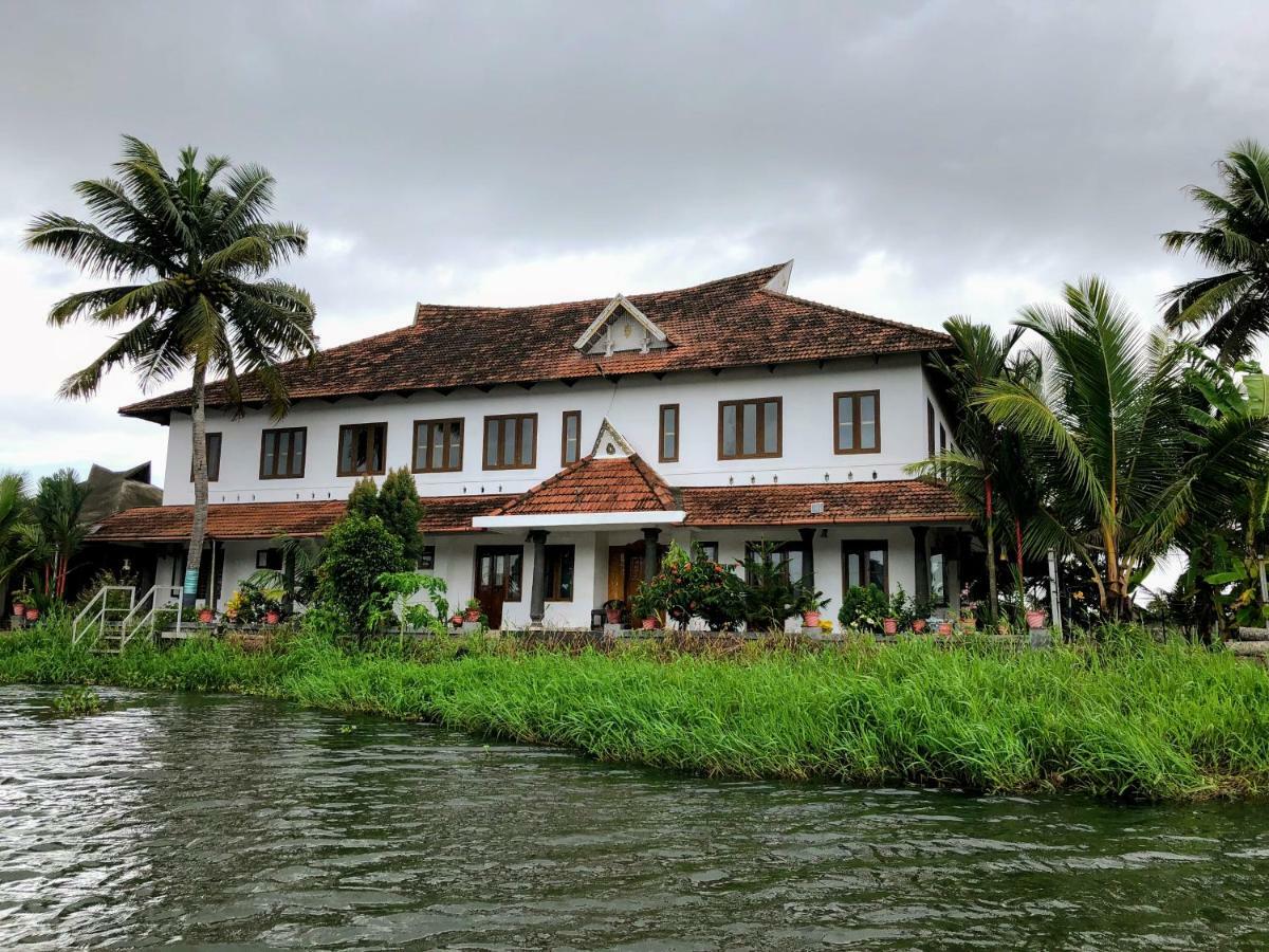 Ayana'S Homestay Alappuzha Buitenkant foto